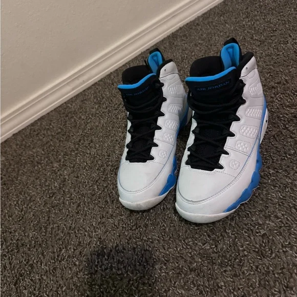 Retro 9 - Picture 3 of 3